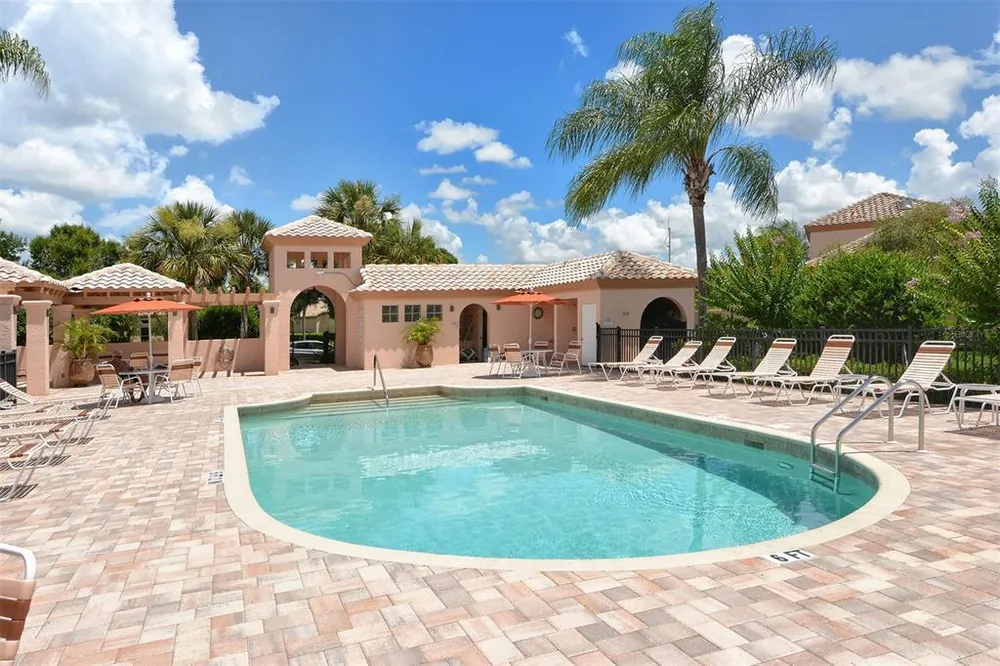 4153 Entrada Ct, Sarasota, FL 34238