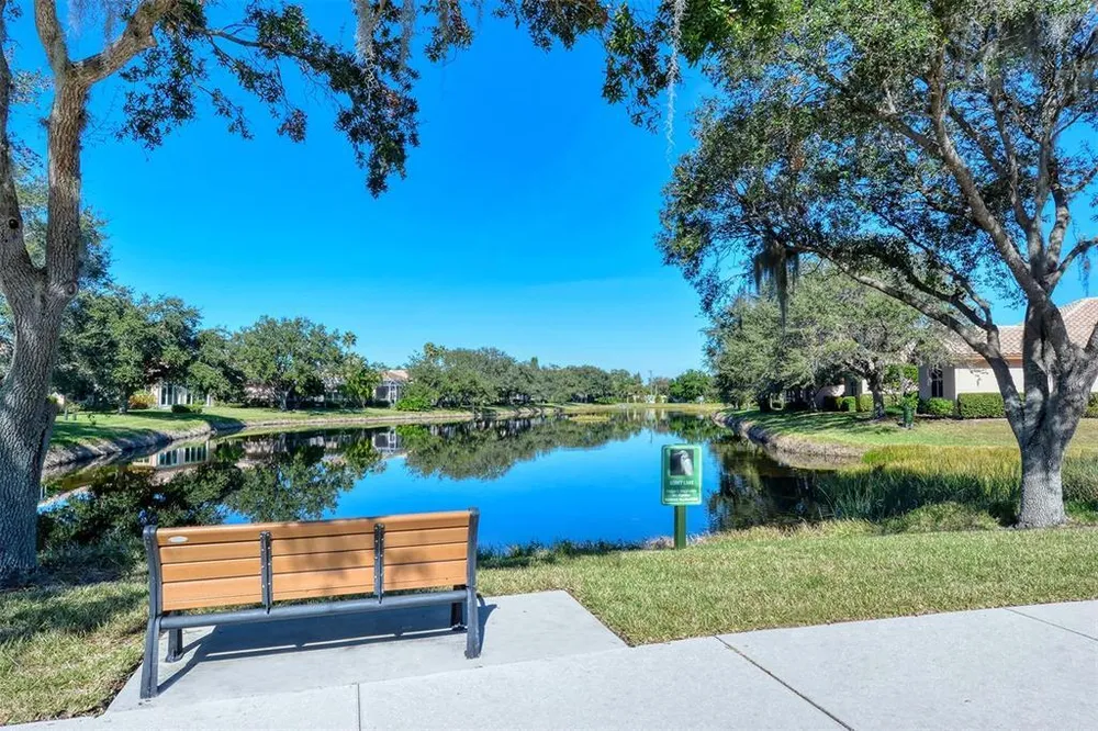4153 Entrada Ct, Sarasota, FL 34238