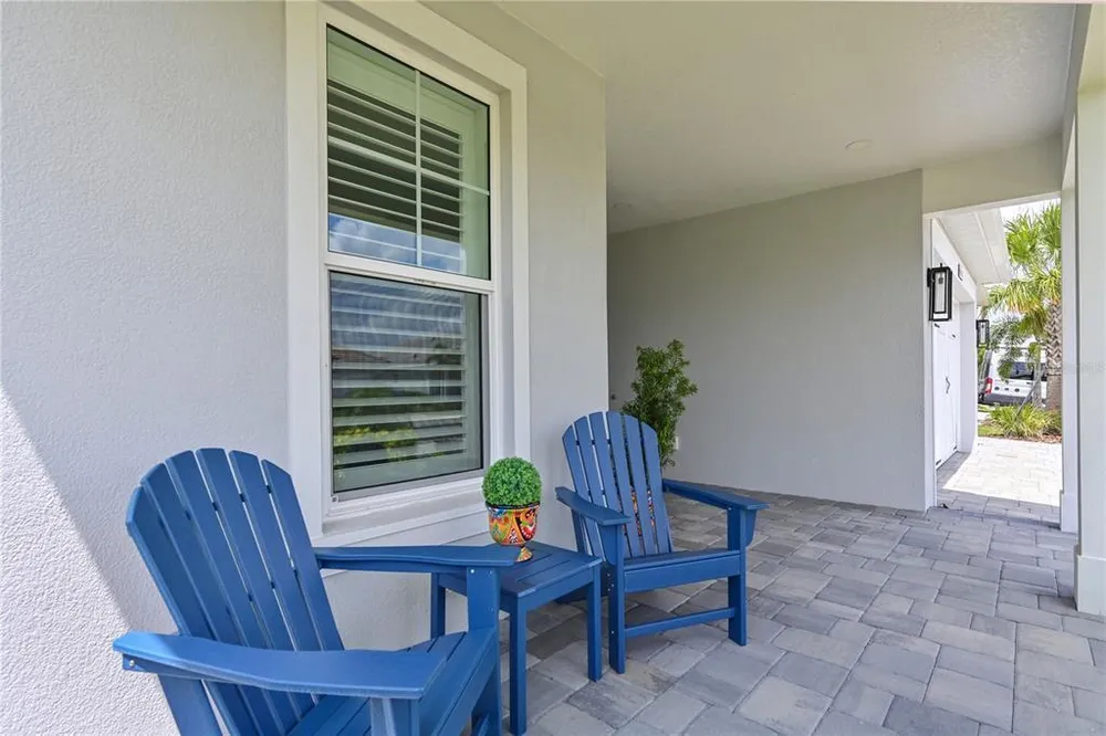 8084 Slipway Dr, Sarasota, FL 34240