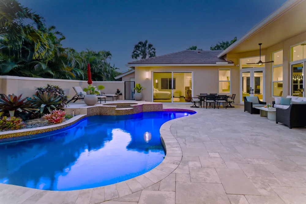 2483 Eagle Watch Ct, Weston, FL 33327