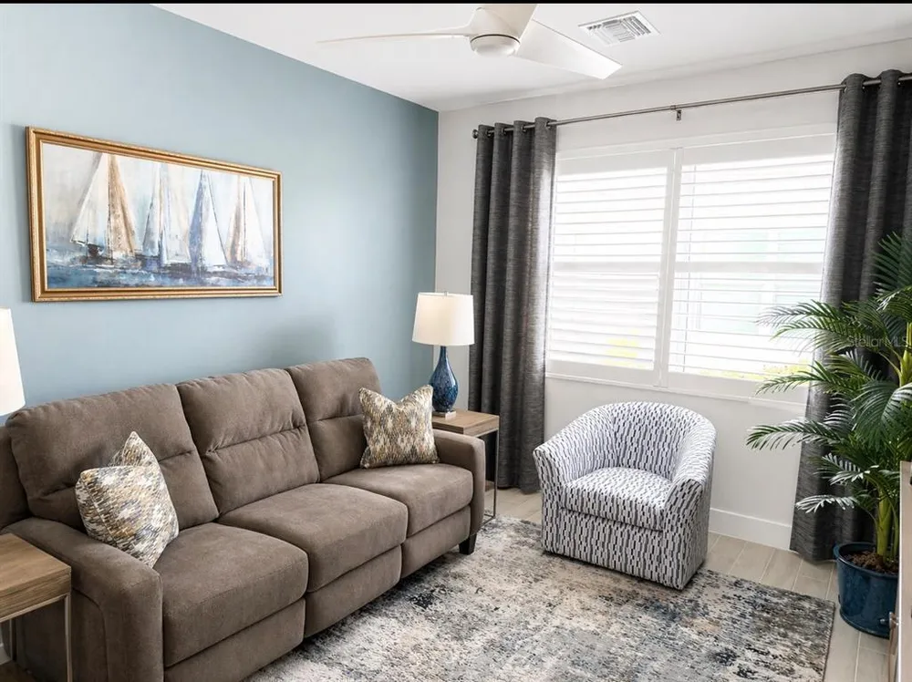 8084 Slipway Dr, Sarasota, FL 34240