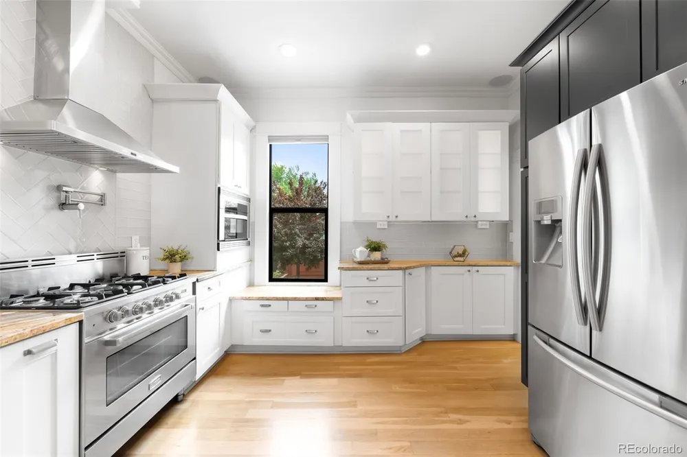 3250 W Hayward Pl, Denver, CO 80211