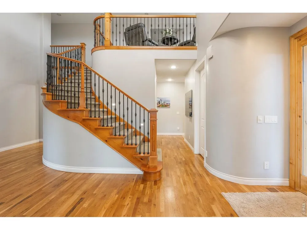 8712 Portico Ln, Longmont, CO 80503