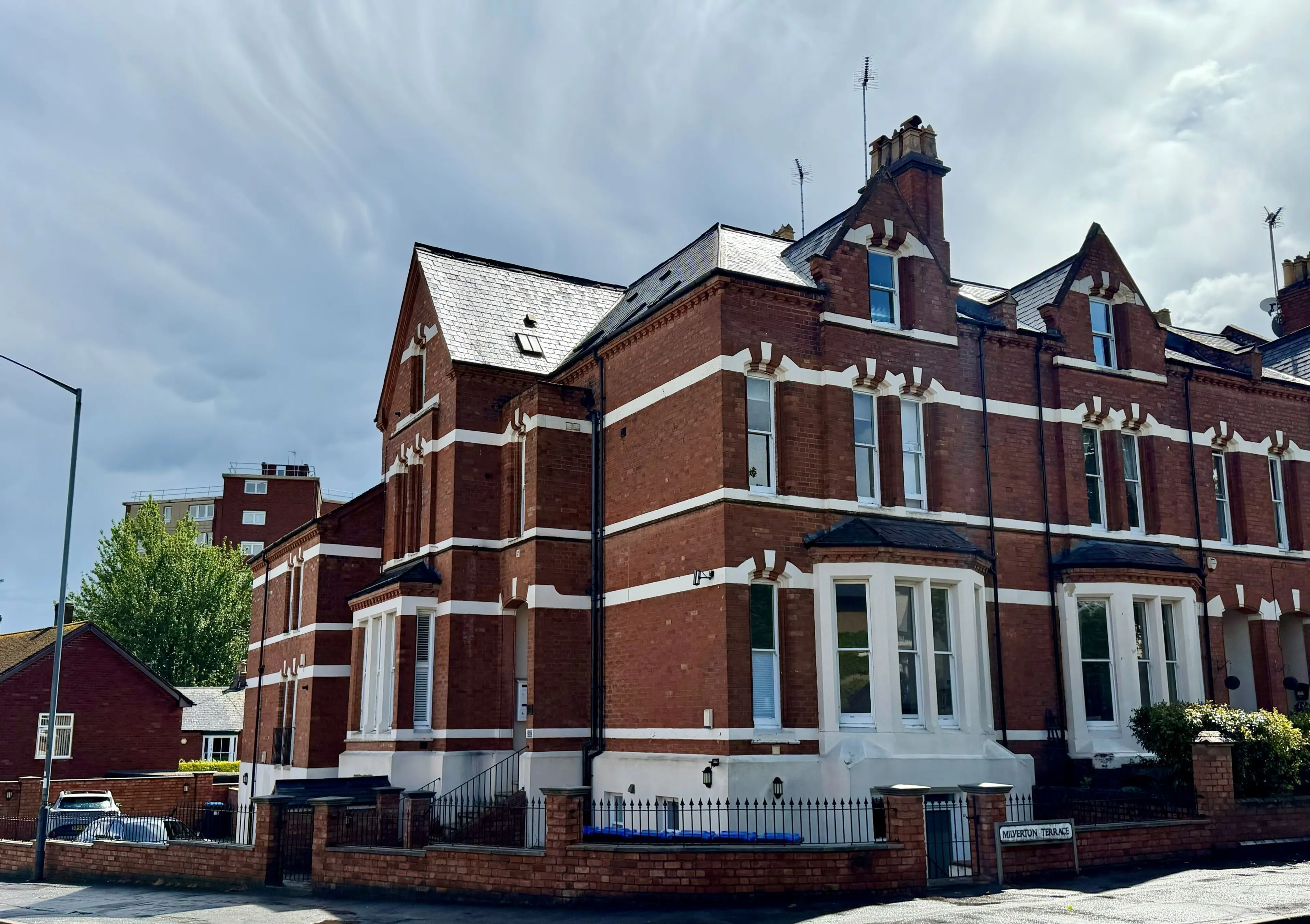 Property photo 0