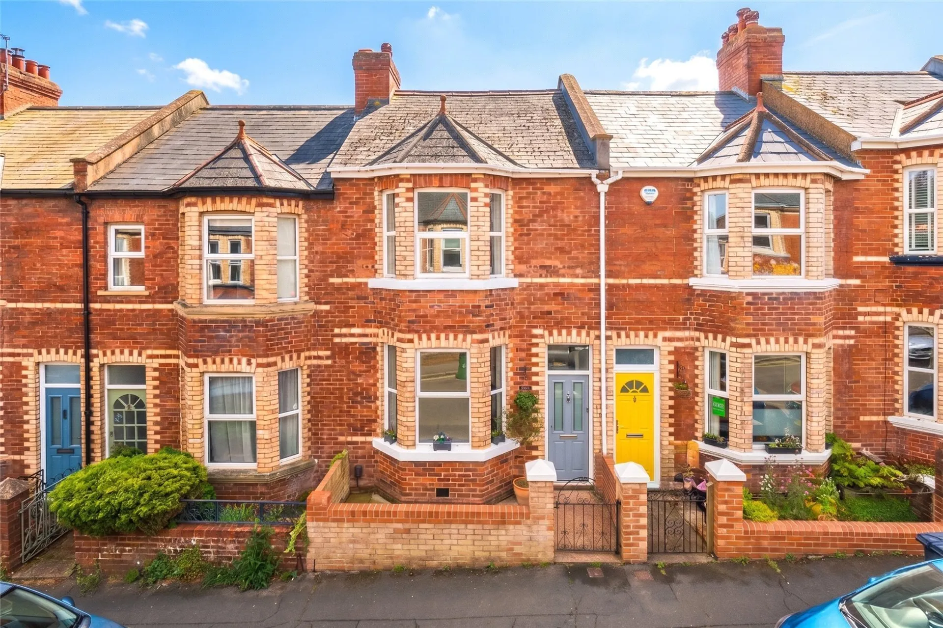 Property photo top 0