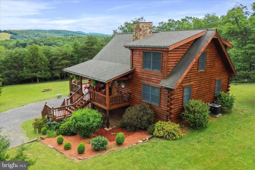 141 Rose Patch Drive, Petersburg, WV 26847