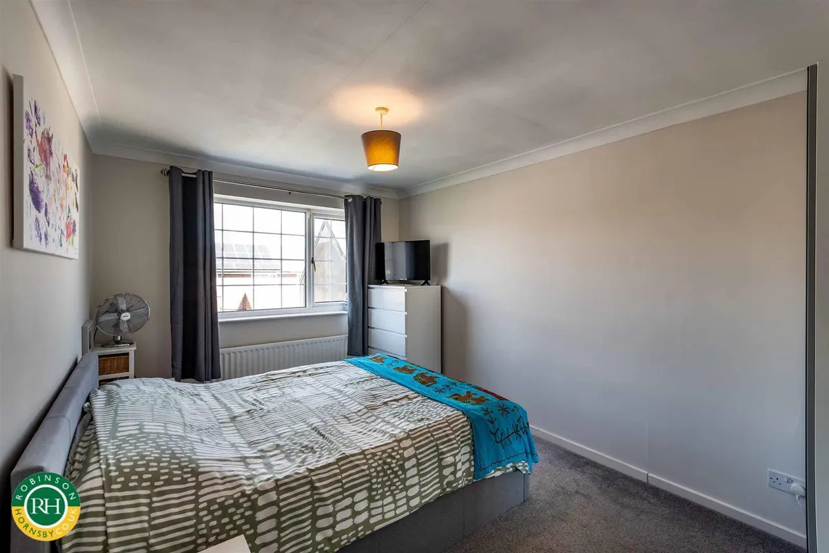 Manor Farm Close, Adwick-Le-Street, Doncaster