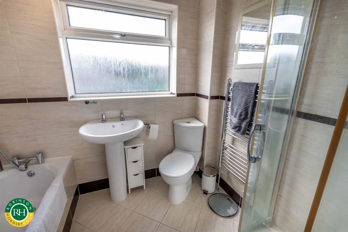 Manor Farm Close, Adwick-Le-Street, Doncaster