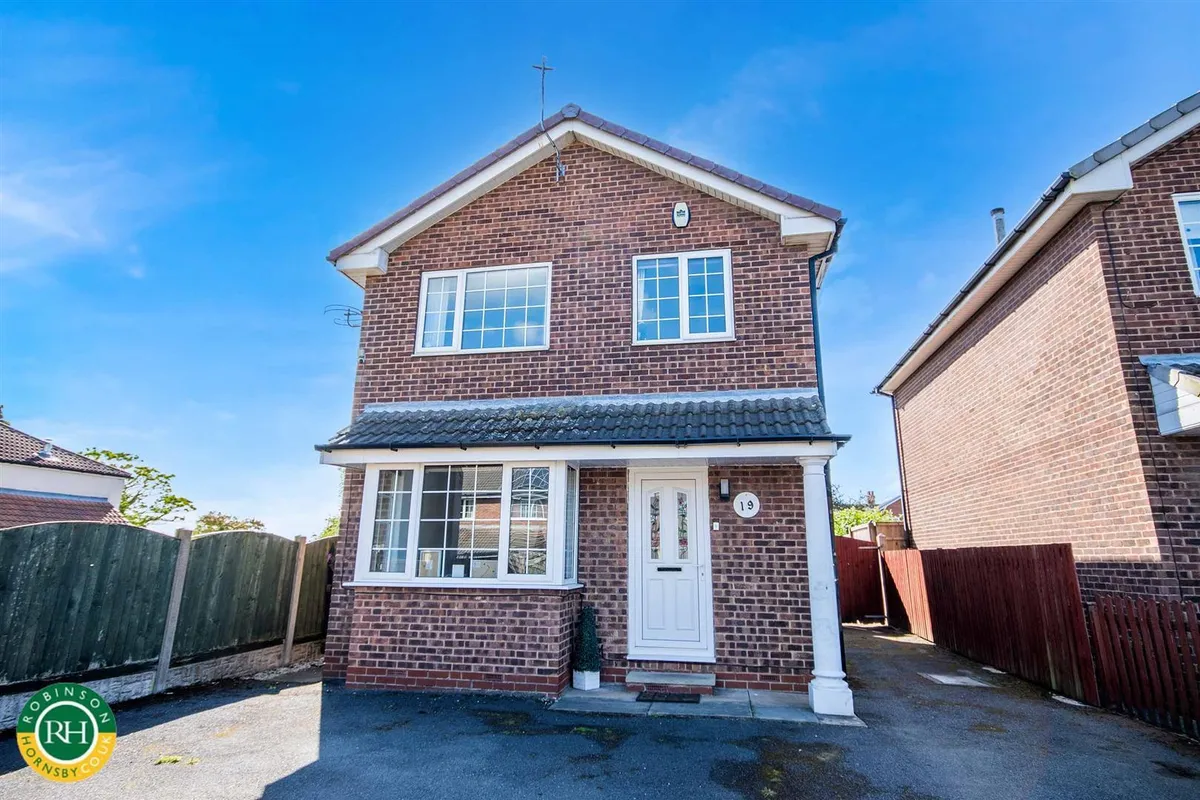 Manor Farm Close, Adwick-Le-Street, Doncaster