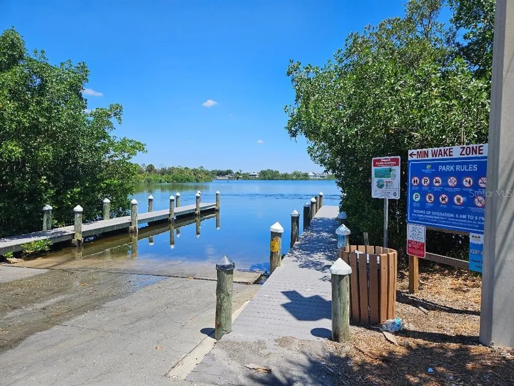 355 Spring Lake Blvd NW, Port Charlotte, FL 33952