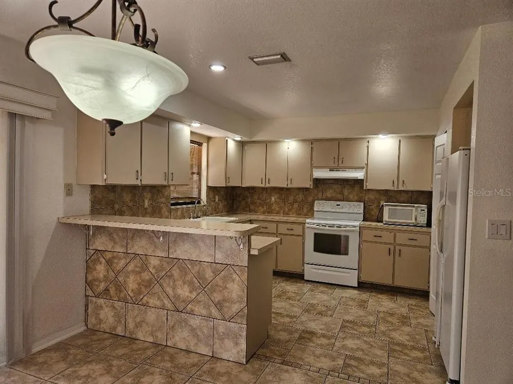 355 Spring Lake Blvd NW, Port Charlotte, FL 33952
