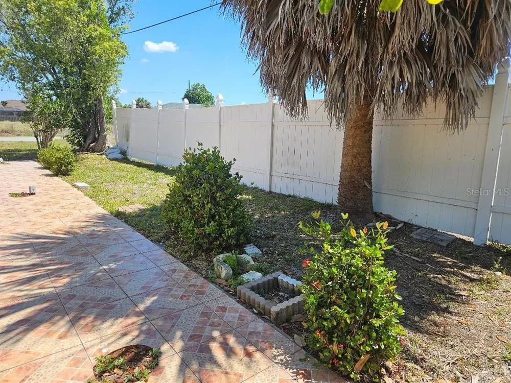 355 Spring Lake Blvd NW, Port Charlotte, FL 33952