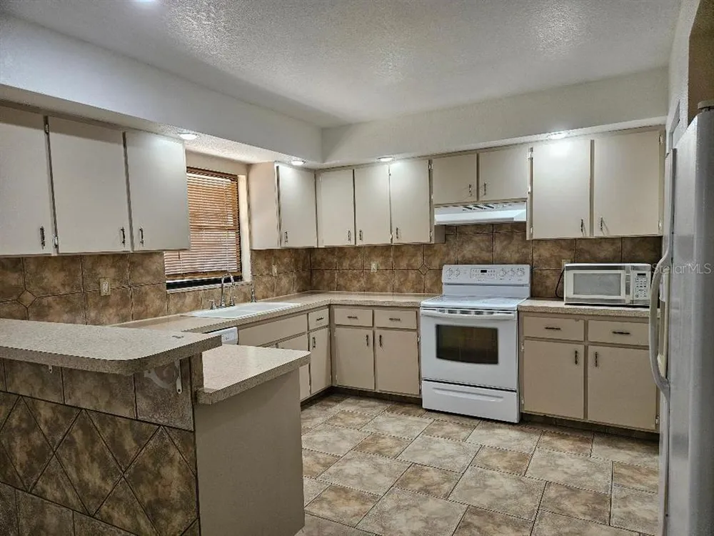 355 Spring Lake Blvd NW, Port Charlotte, FL 33952