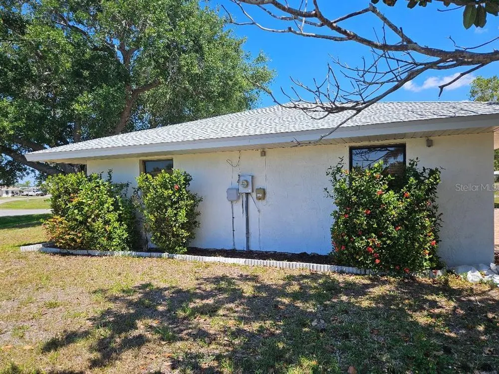 355 Spring Lake Blvd NW, Port Charlotte, FL 33952