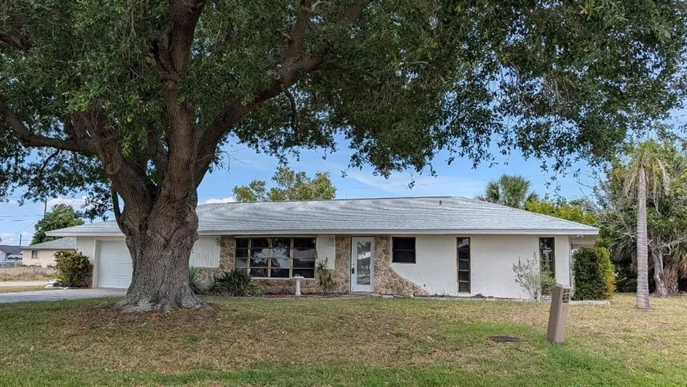 355 Spring Lake Blvd NW, Port Charlotte, FL 33952