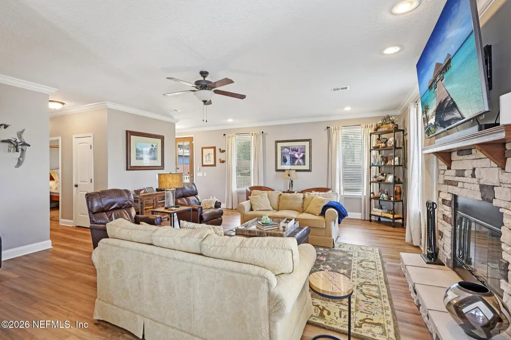 235 Cokesbury Ct, Green Cove Springs, FL 32043