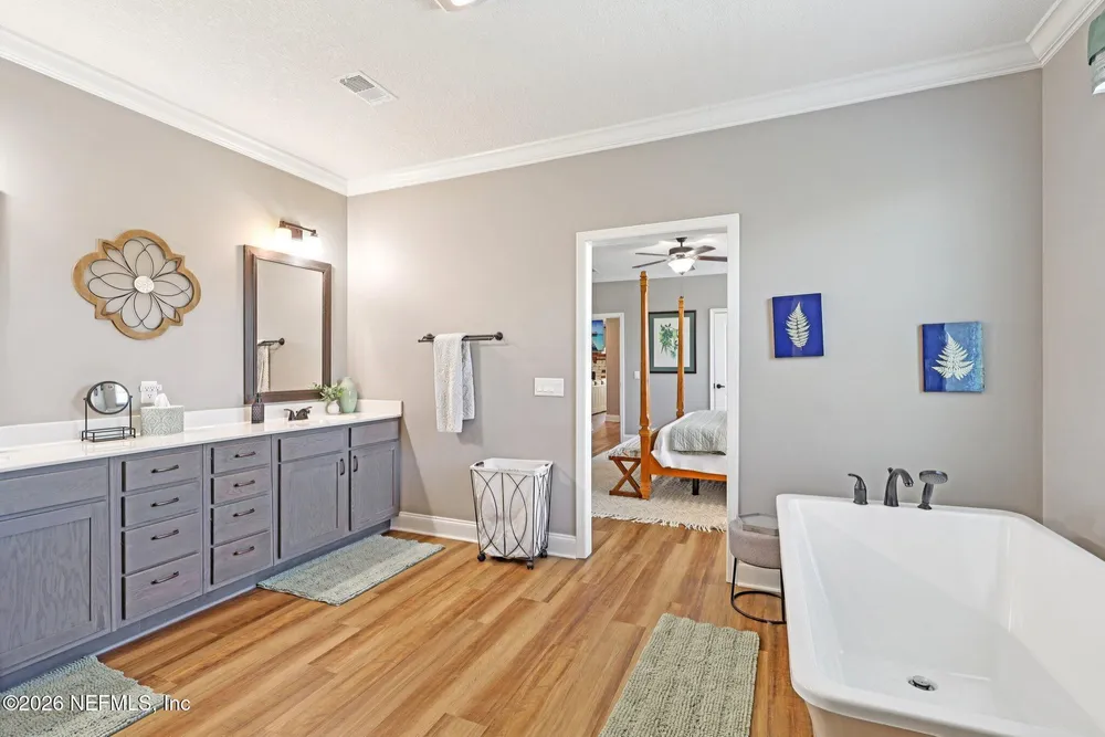 235 Cokesbury Ct, Green Cove Springs, FL 32043