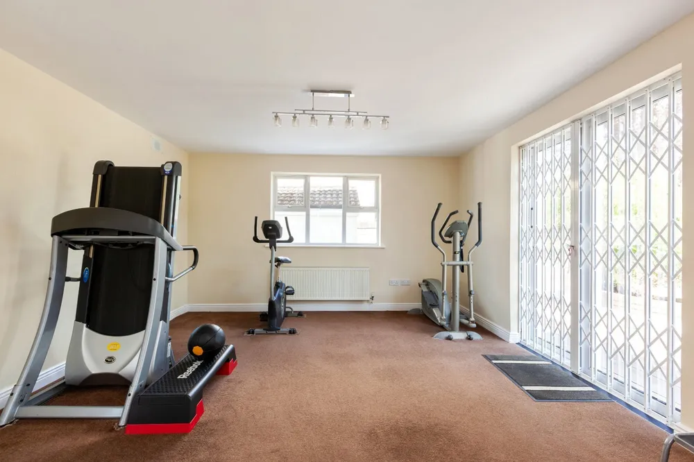 2 Hadleigh Court, Castleknock, Dublin 15, D15A6YF