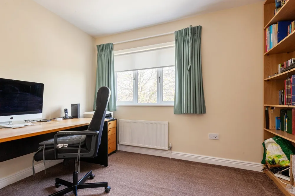 2 Hadleigh Court, Castleknock, Dublin 15, D15A6YF