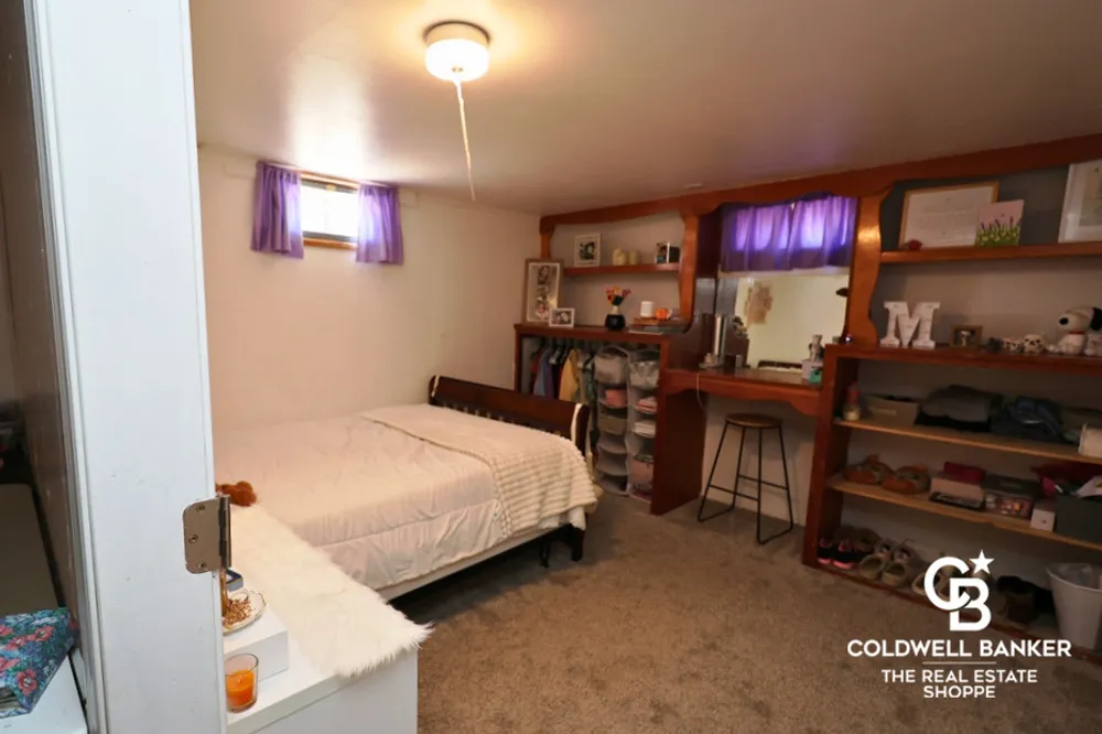 109 W Johnson St, Garden City, KS 67846
