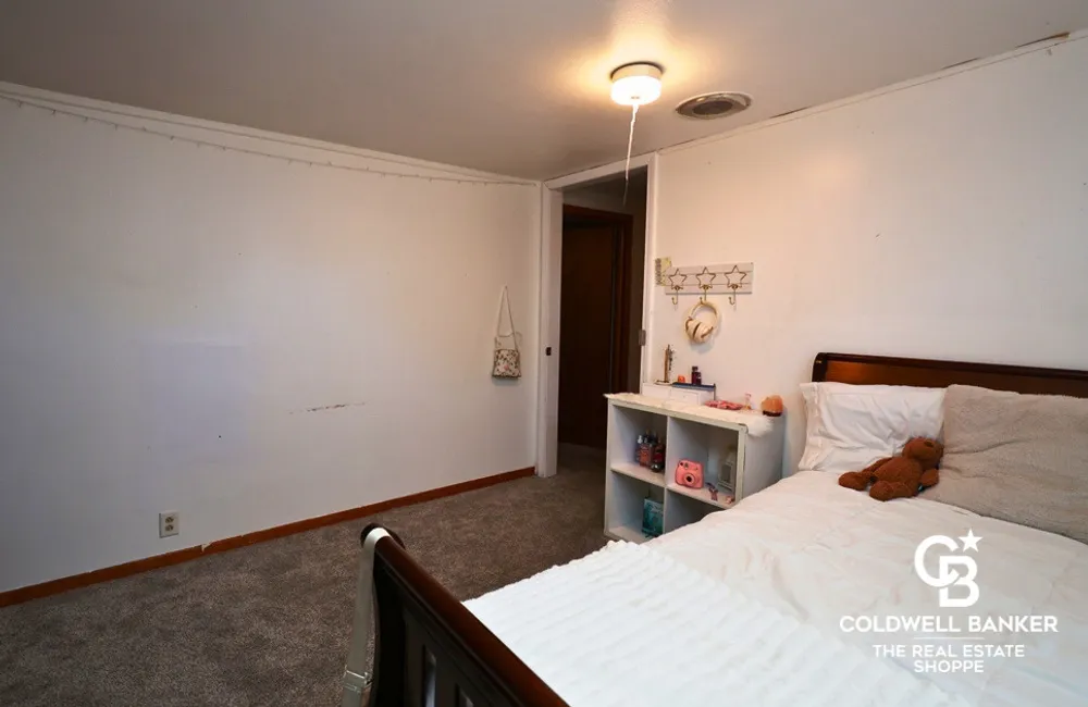 109 W Johnson St, Garden City, KS 67846