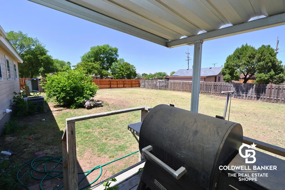 109 W Johnson St, Garden City, KS 67846