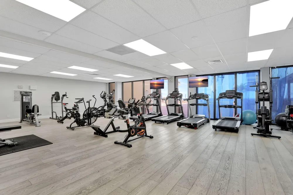 1149 Hillsboro Mile, Hillsboro Beach, FL 33062