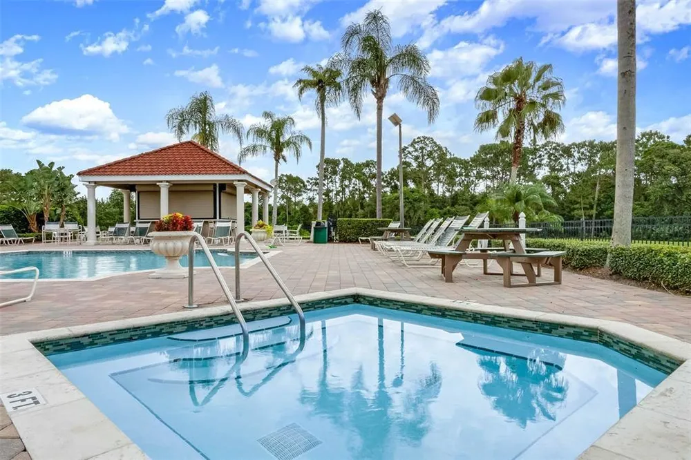 8498 Crystal Cove Loop, Kissimmee, FL 34747