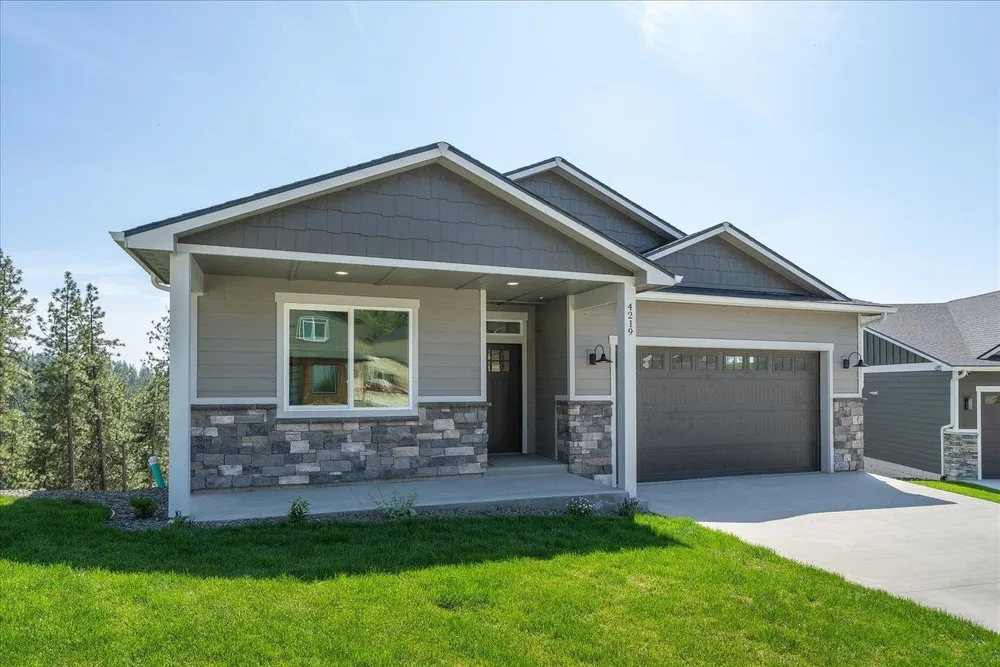4219 W Tolliver Ct, Spokane, WA 99208