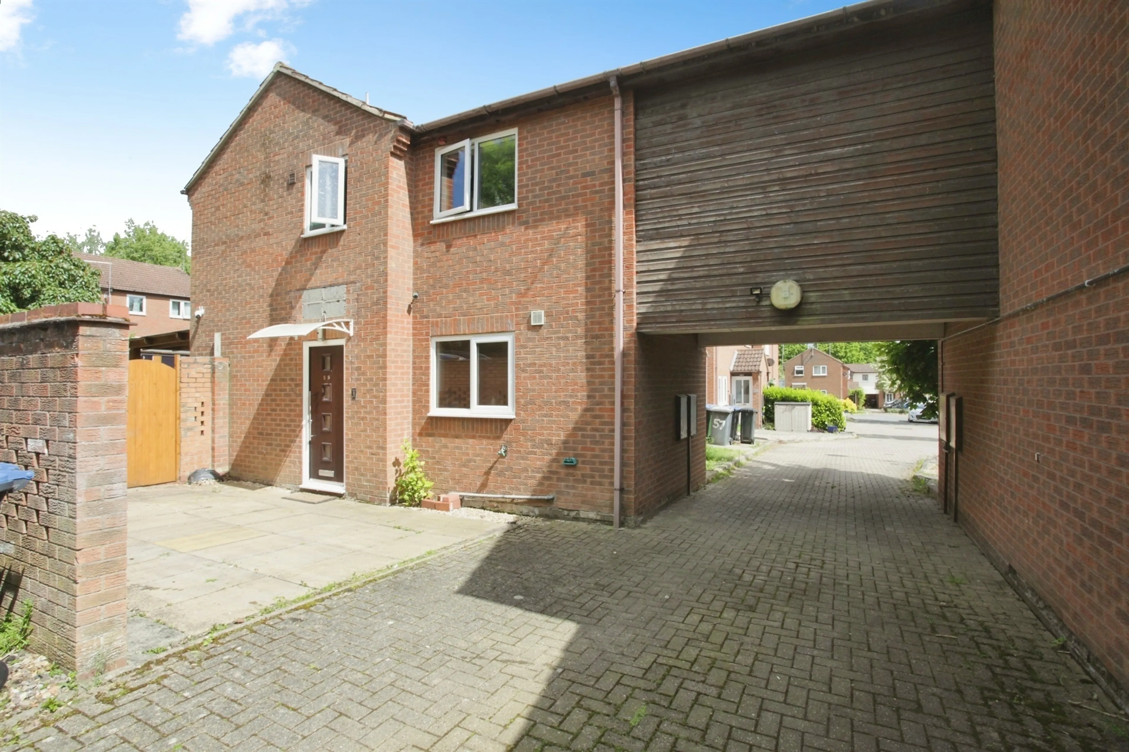 Property at Wavere Court, Brownsover, Rugby