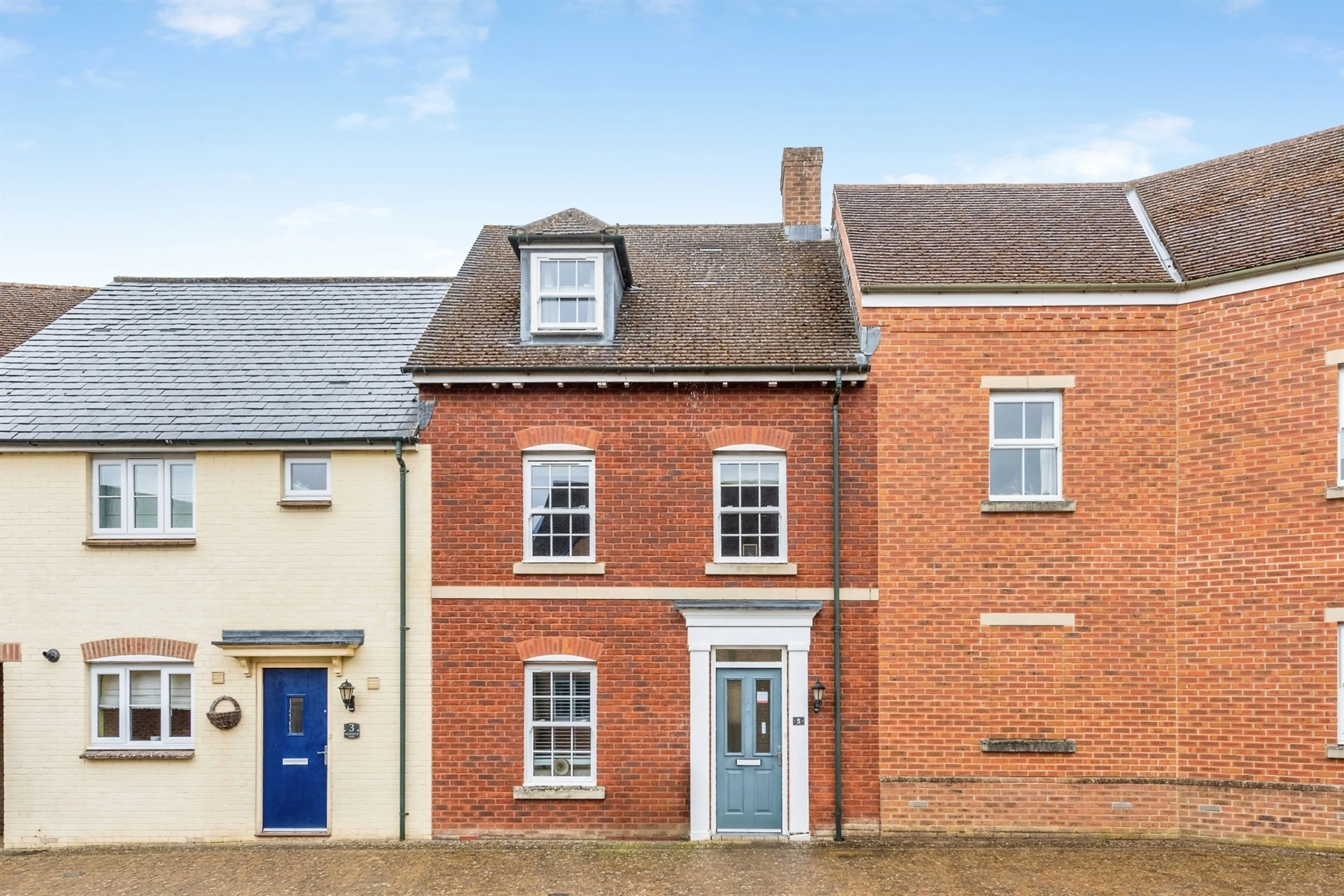 Property at Nunwick Way, Swindon