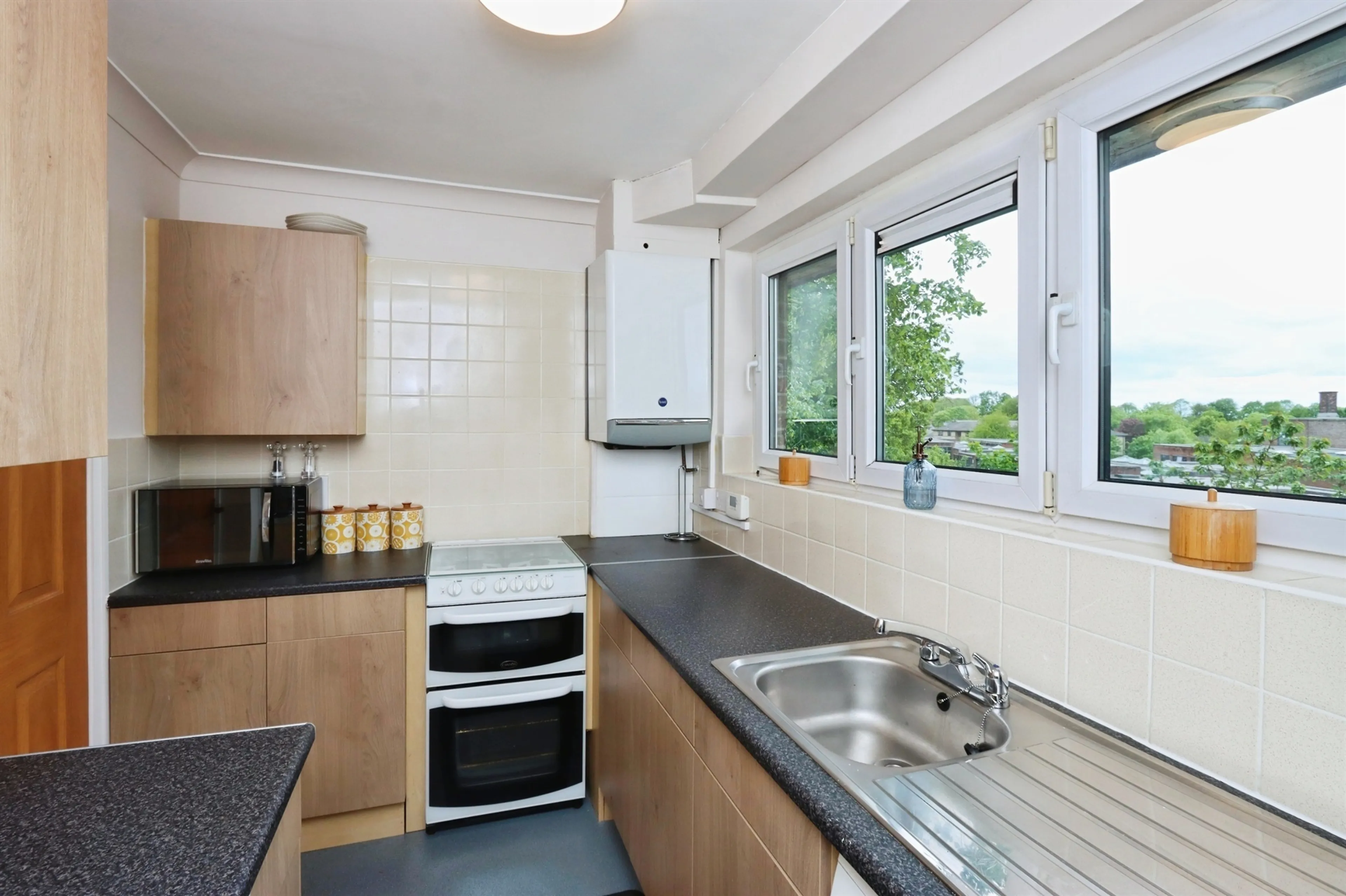 Property at Stradbroke Walk, Sheffield