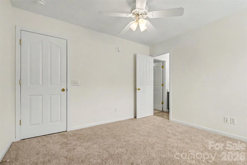 17507 Westmill Ln, Charlotte, NC 28277