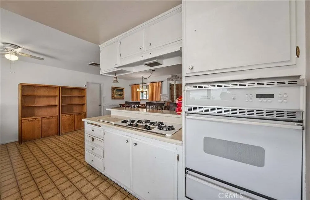 1193 W King St, Banning, CA 92220