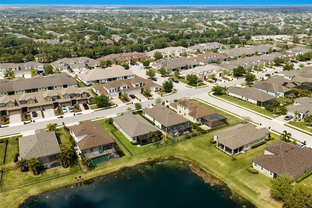 11826 Brookside Dr, Bradenton, FL 34211