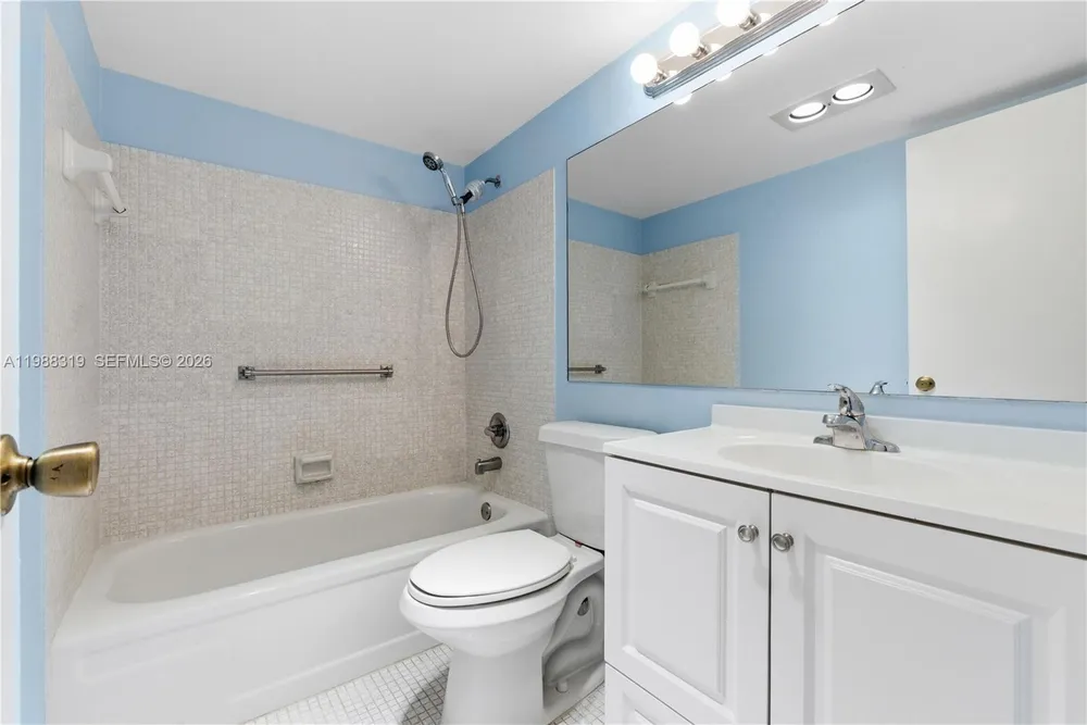 199 Prescott J, Deerfield Beach, FL 33442
