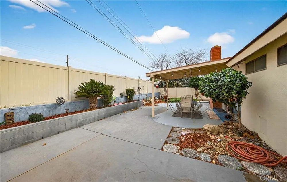 1193 W King St, Banning, CA 92220