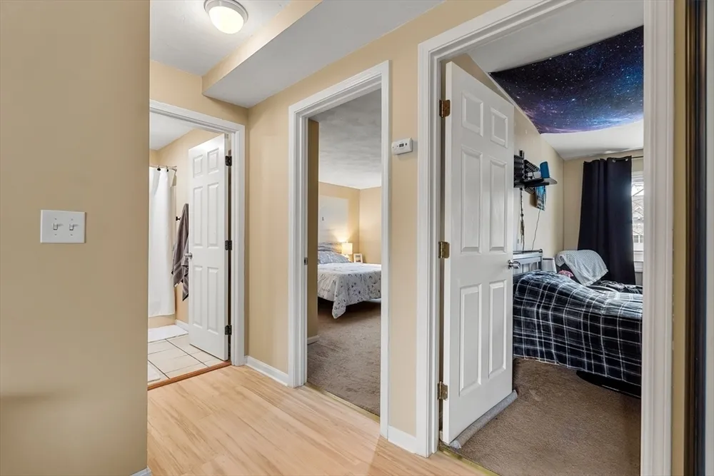 84 Tennis Plaza Rd, Dracut, MA 01826