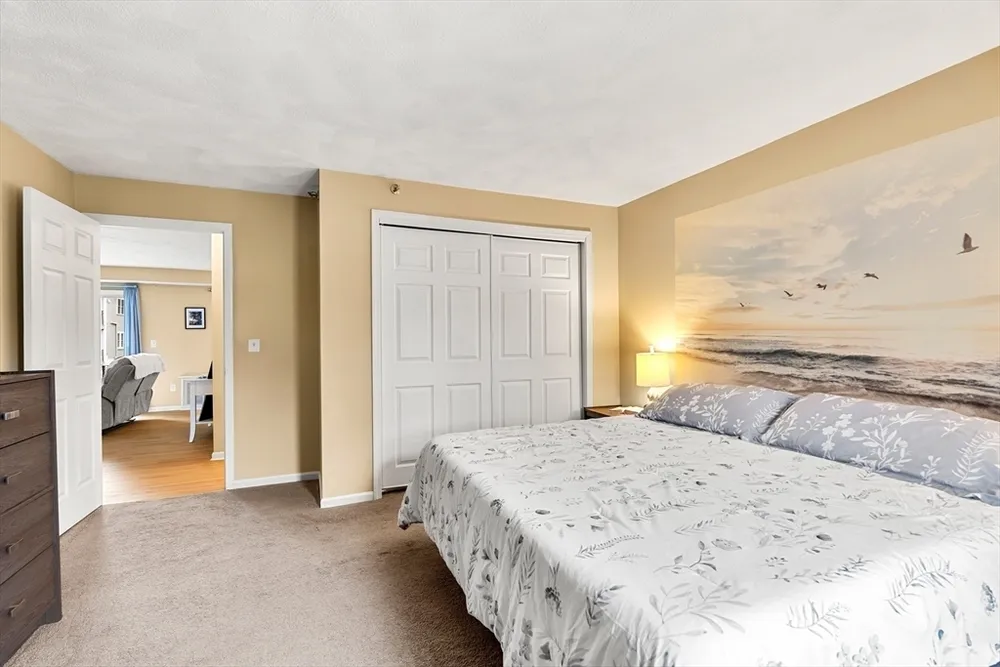 84 Tennis Plaza Rd, Dracut, MA 01826