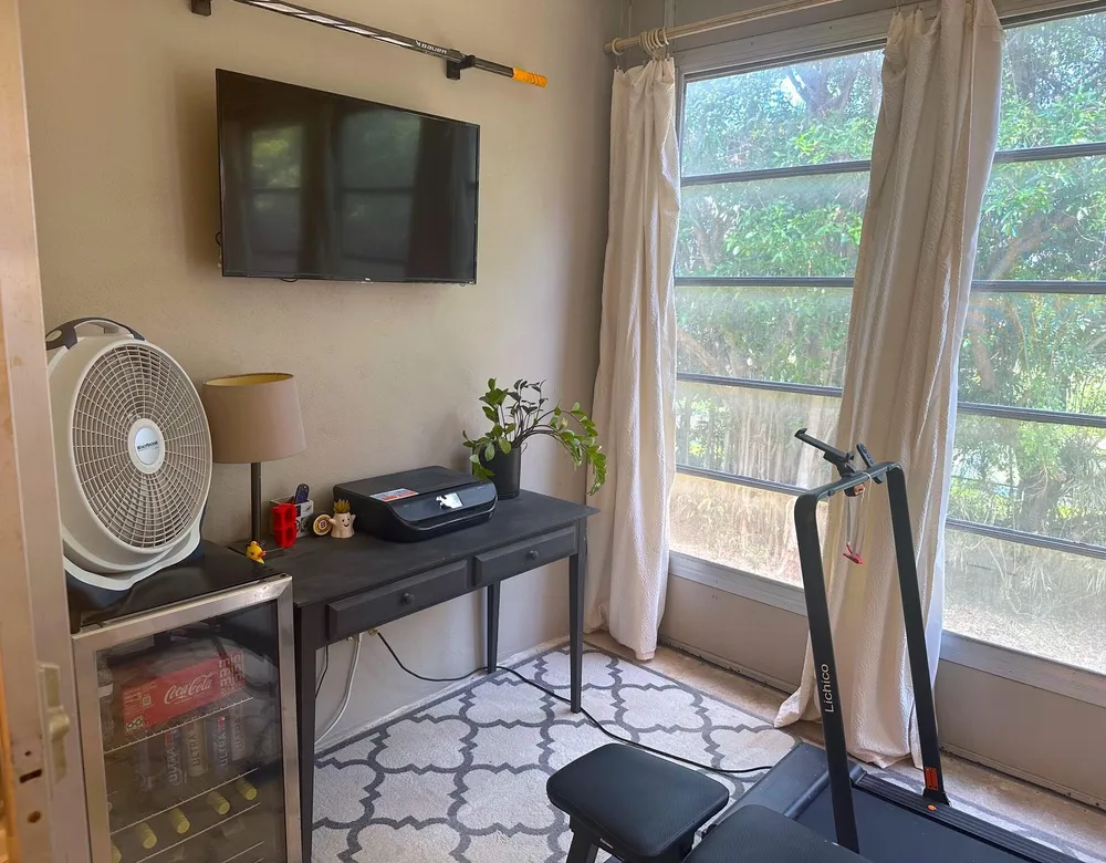 3930 Crystal Lake Dr, Deerfield Beach, FL 33064