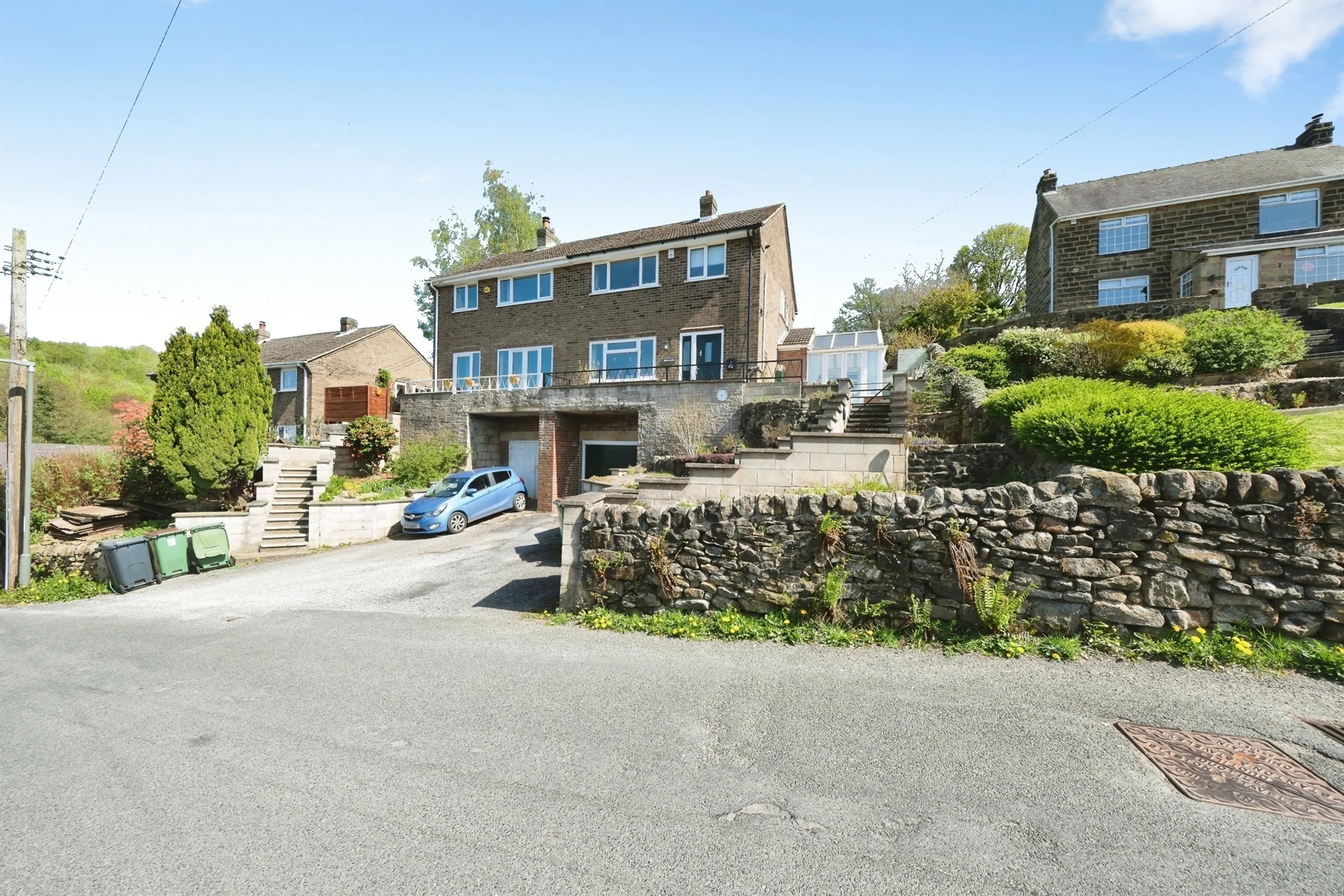 Property photo 0