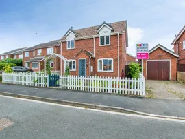 Marshall Grove, Butterwick, Boston photo
