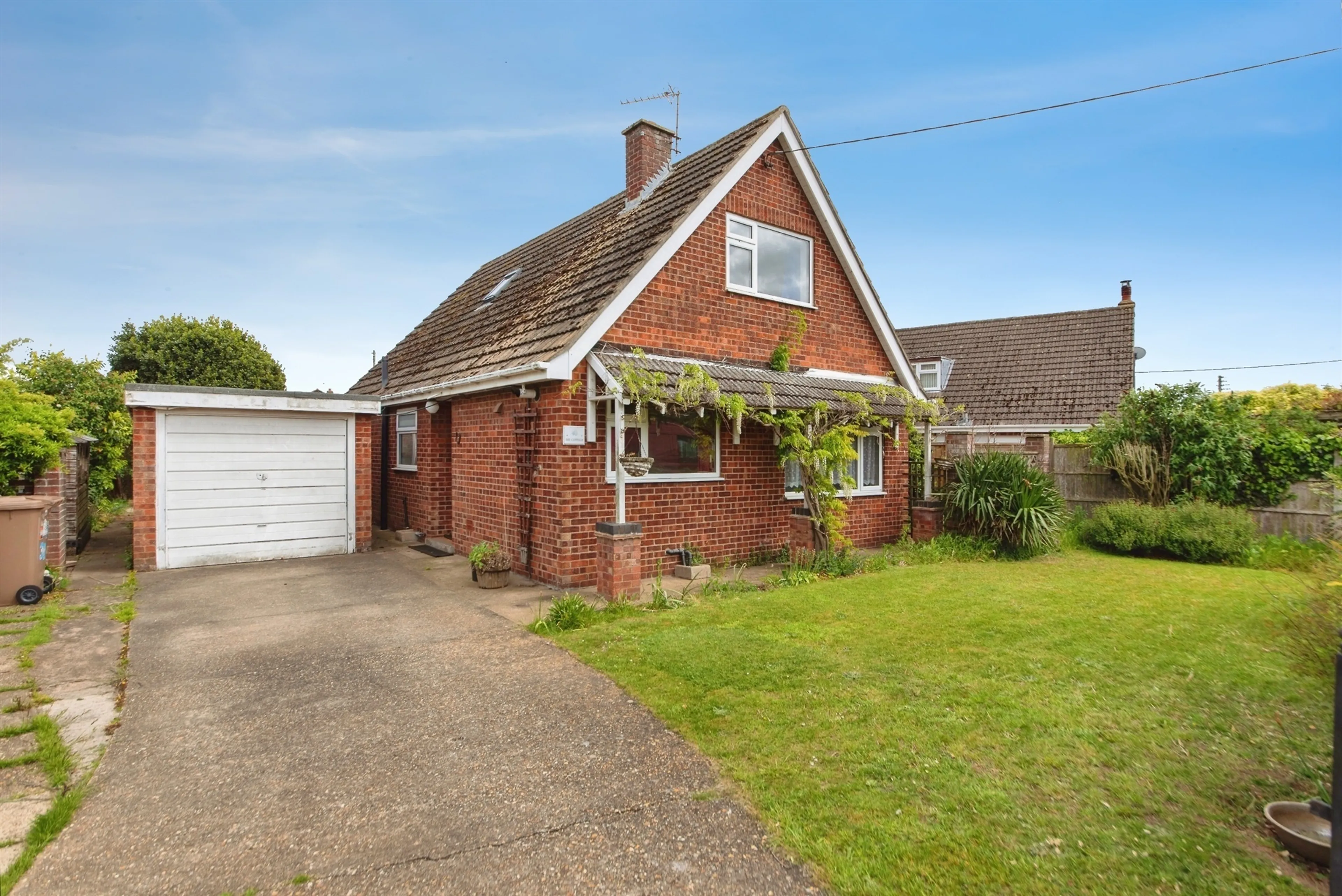 Property photo 0