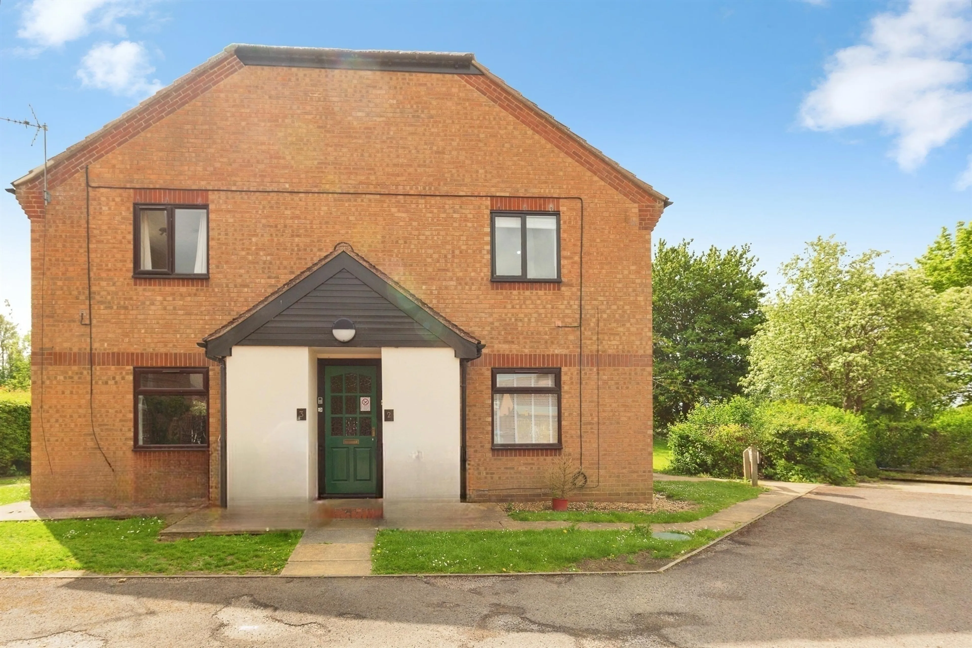 Property photo 0