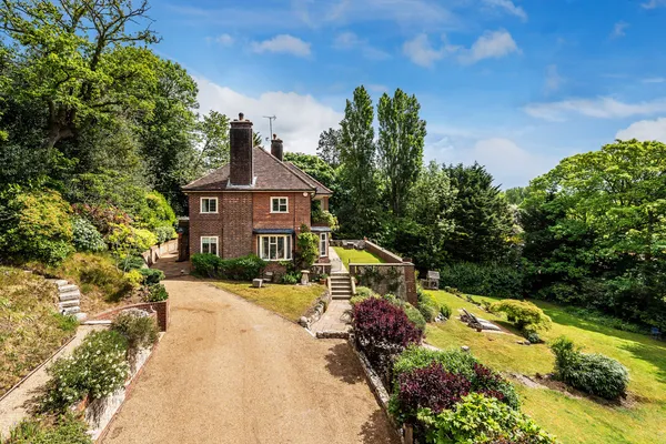 Farley Lane, Westerham, TN16 photo 23
