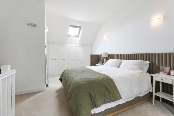 Tyrell Way, Horley, Surrey, RH6