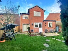 Buckingham Close, DIDCOT photo