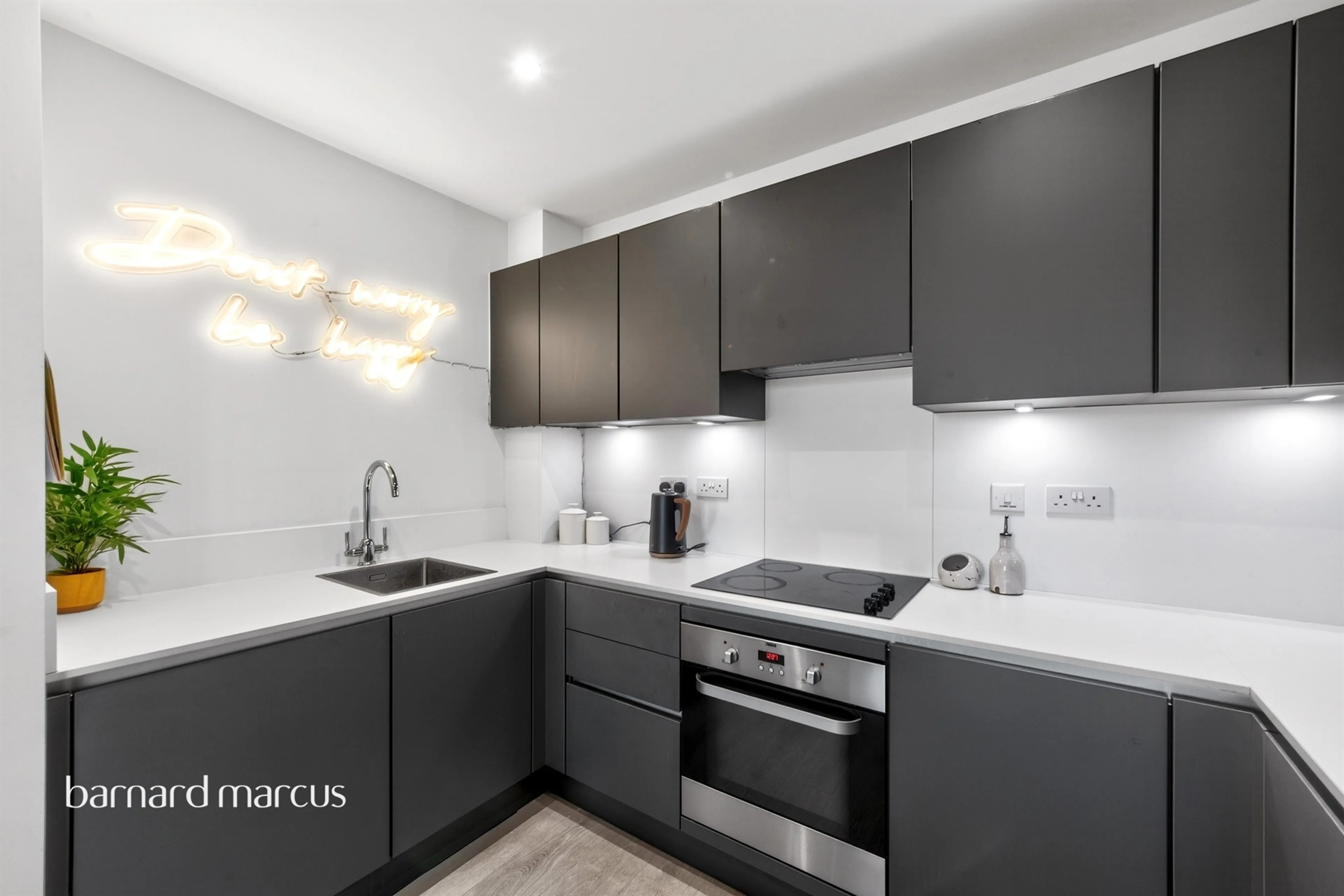 Property at Unity Lane, Hounslow