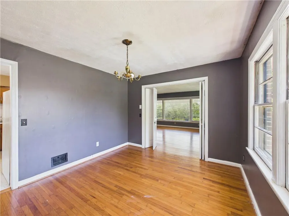 2405 8th Ave, Phenix City, AL 36867