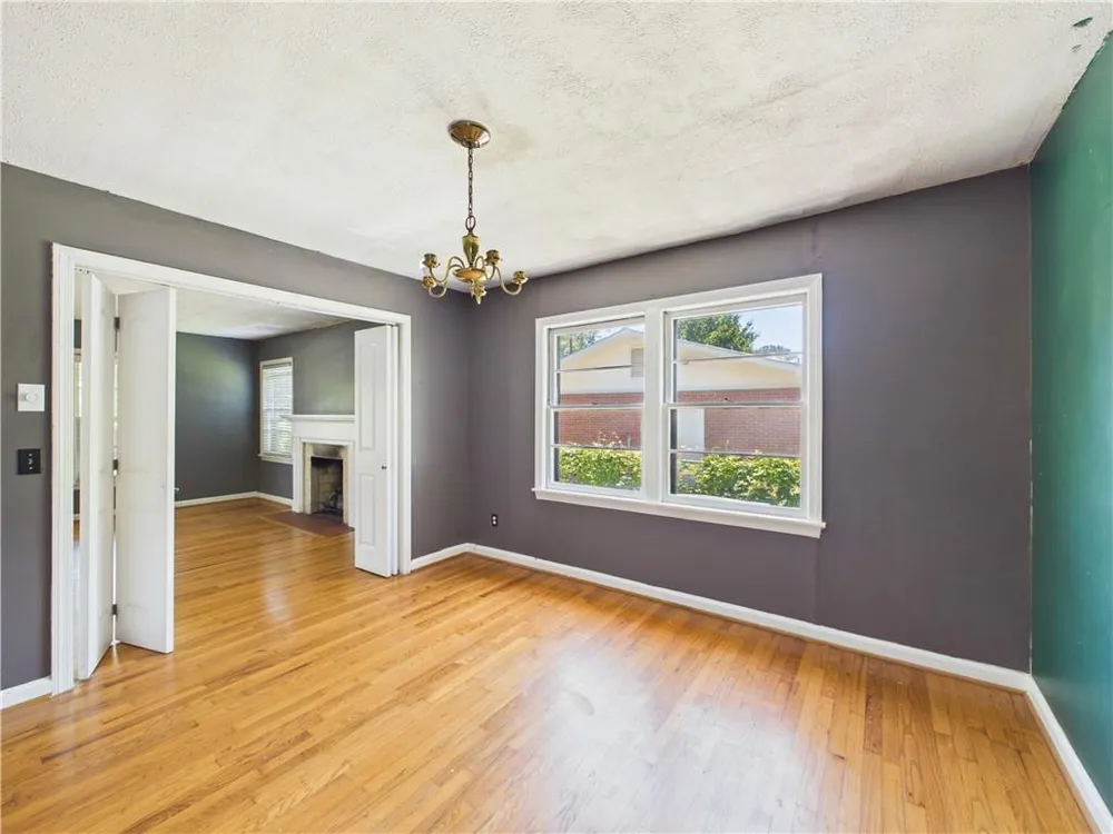 2405 8th Ave, Phenix City, AL 36867